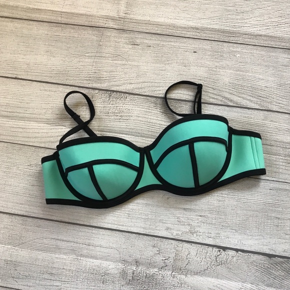triangl swimwear Other - Triangl Bikini Top